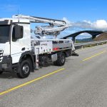 משאבת בטון 24 מטר Mercedes Benz Arocs 2142P